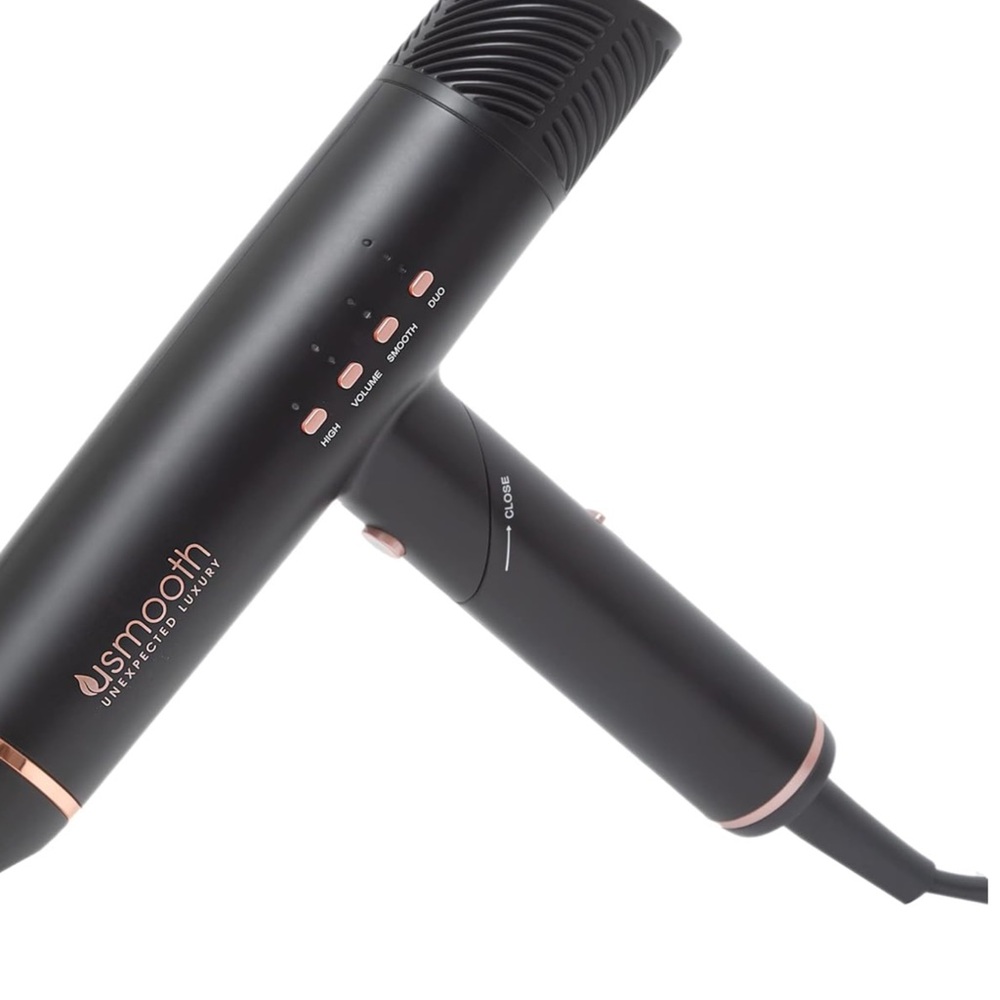 Luxury Professional Blowdryer
ONE LEFT ‼️ - Picture 7 of 15